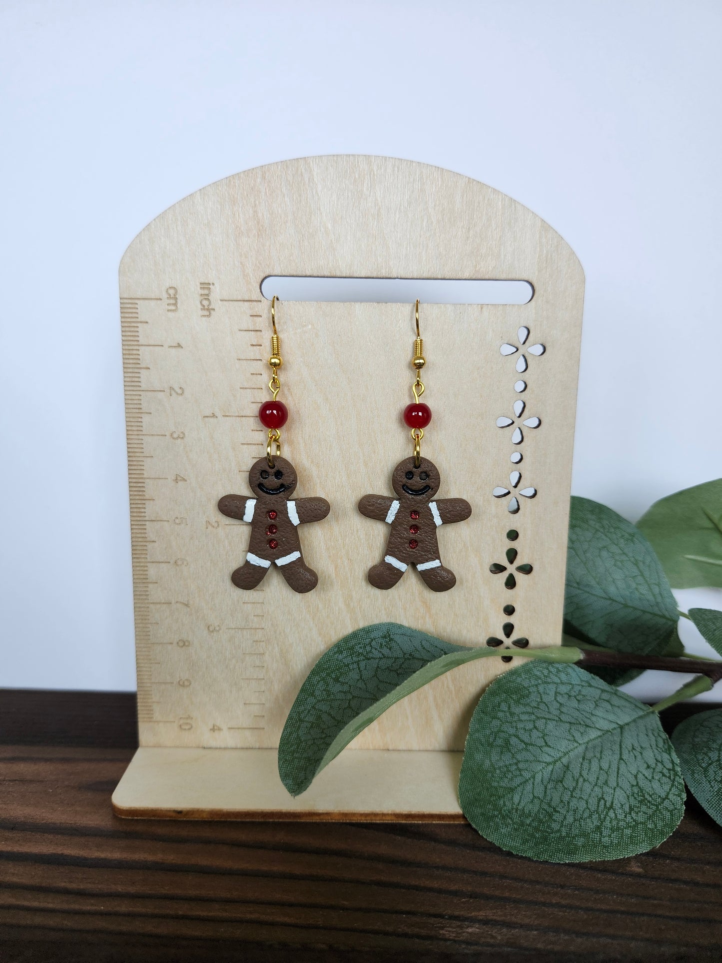 Gingerbread Man Dangle Earring