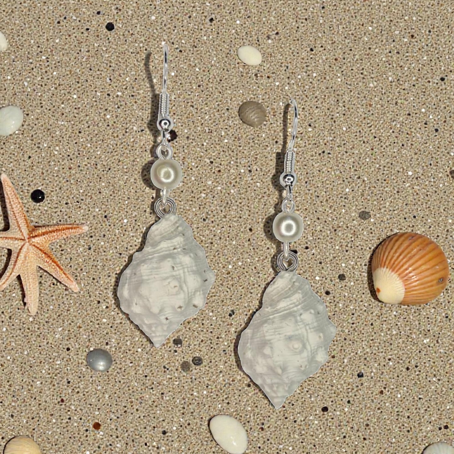 Sea Shell Dangle with Pearl