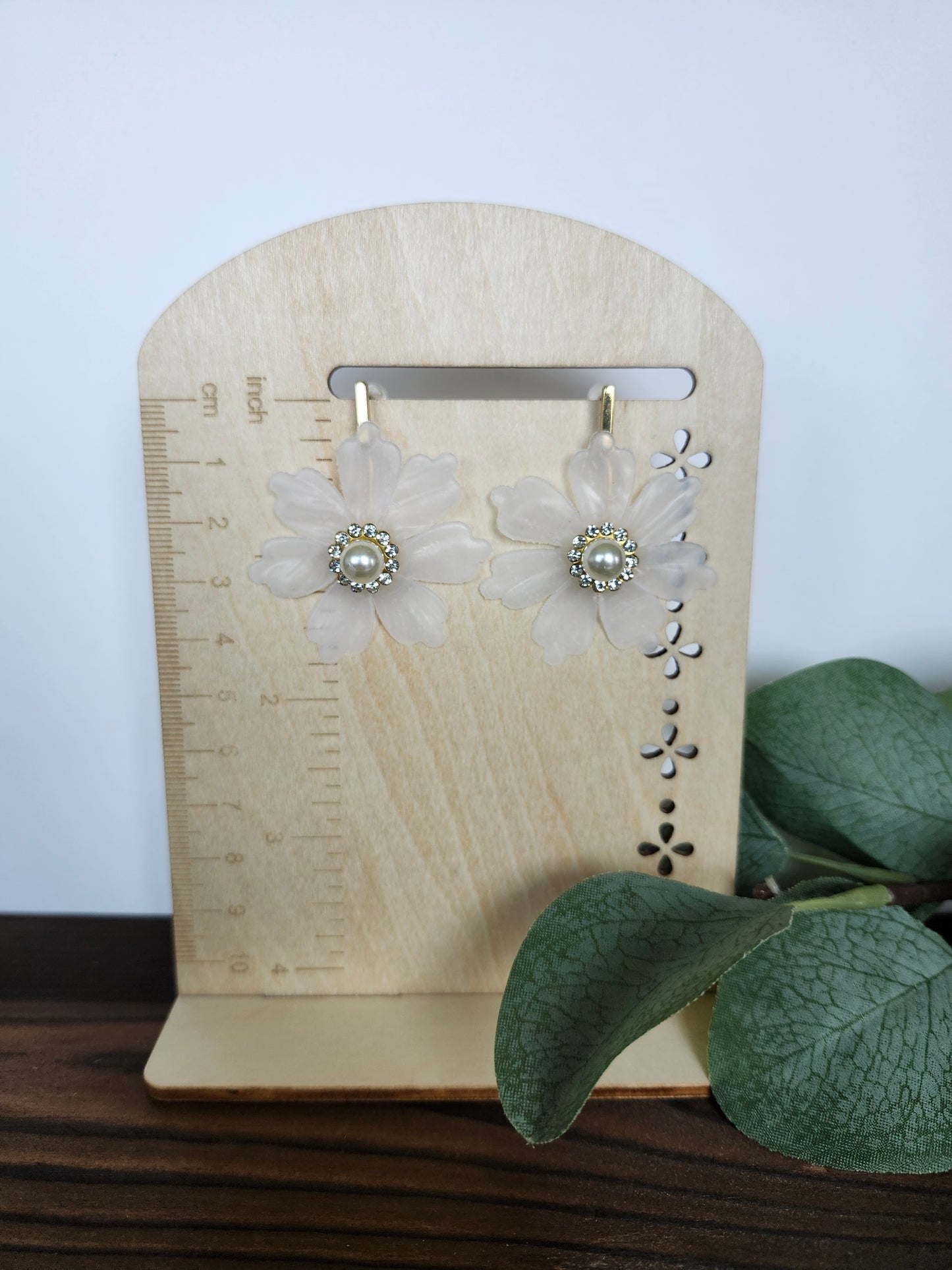 Elegant Flower with Pearl Center Stud Earring