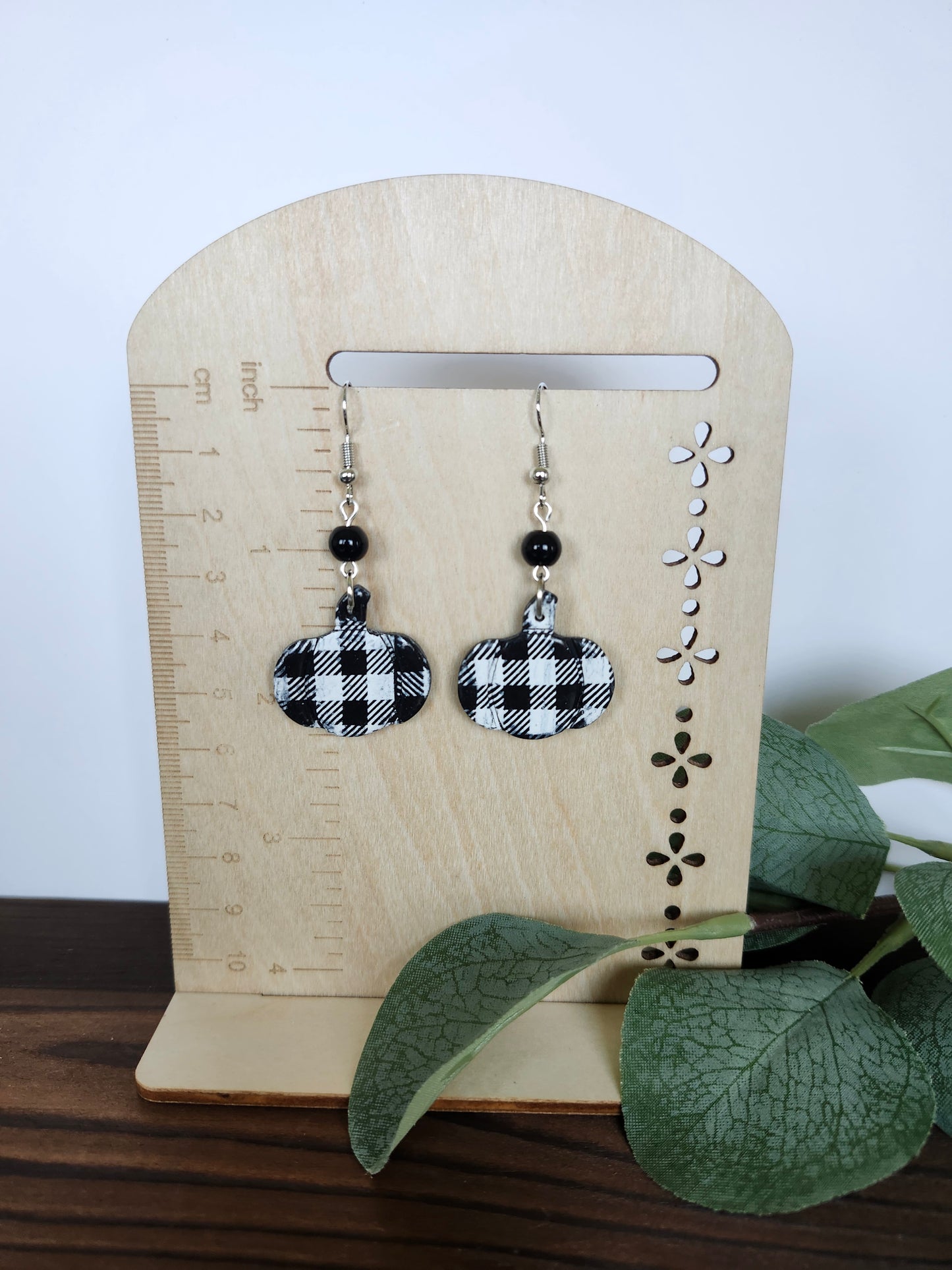 Black and White Plaid Pumpkin Earring