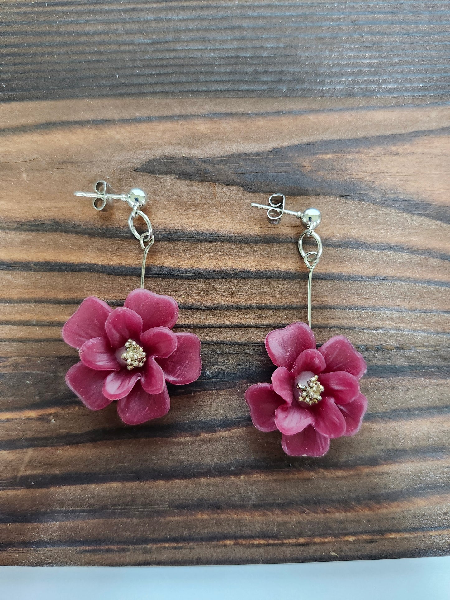 Maroon Flower Earring