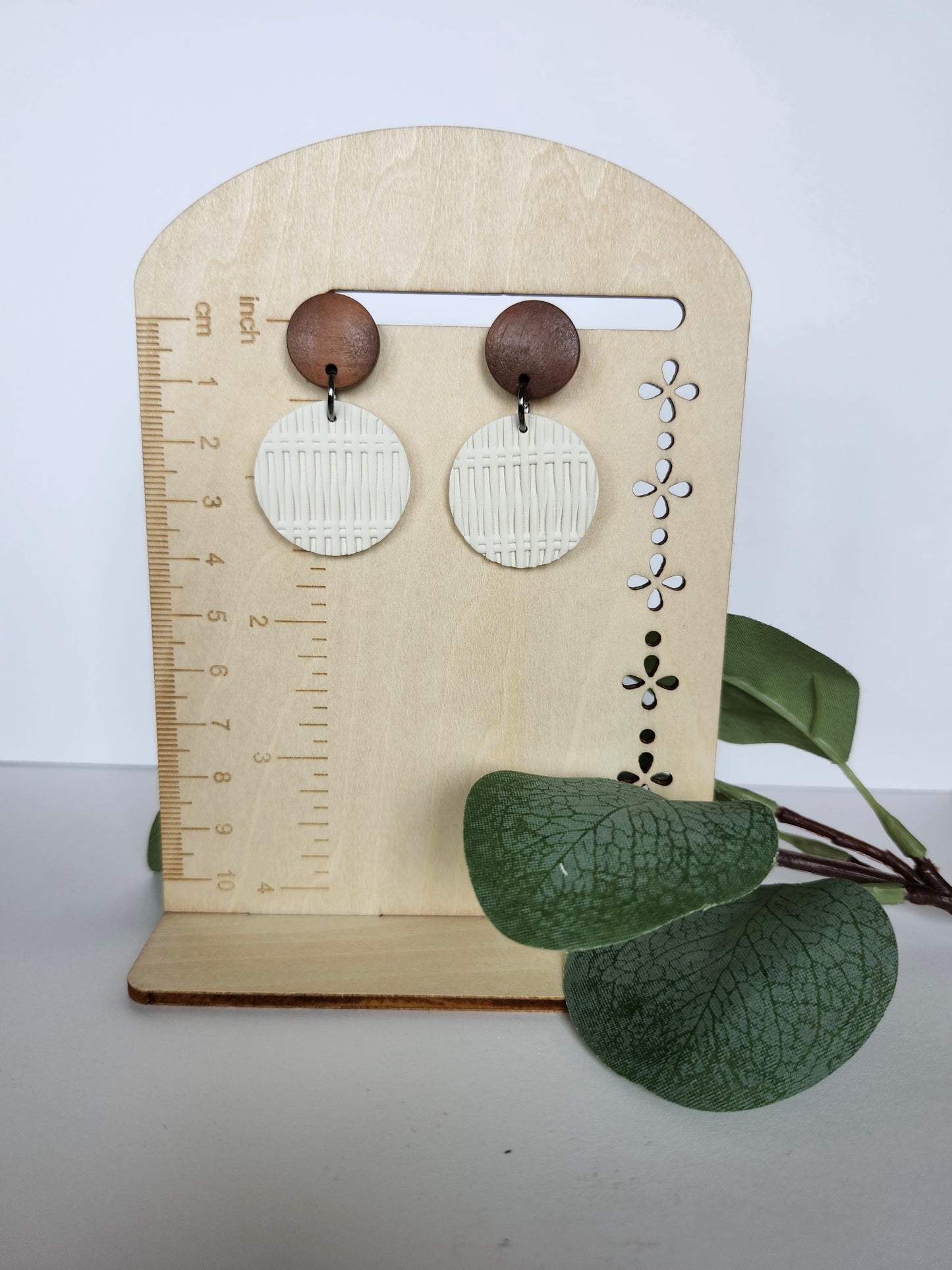 Small Circle Earring with Woven Texture