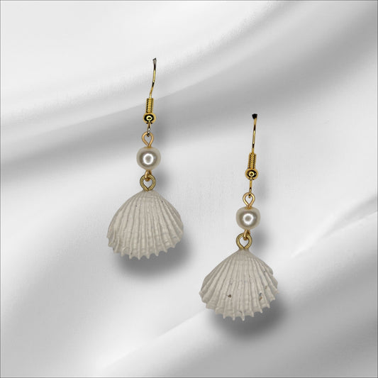 Faux Sea Shell Earrings