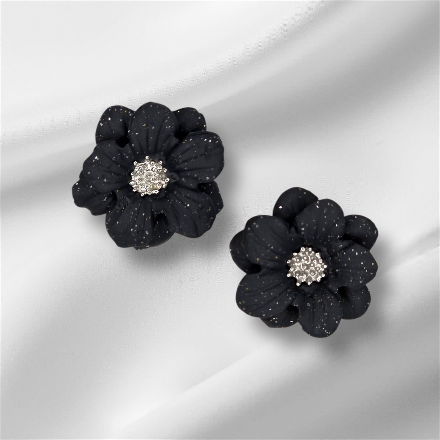 Elegant Black Flower Stud Earrings