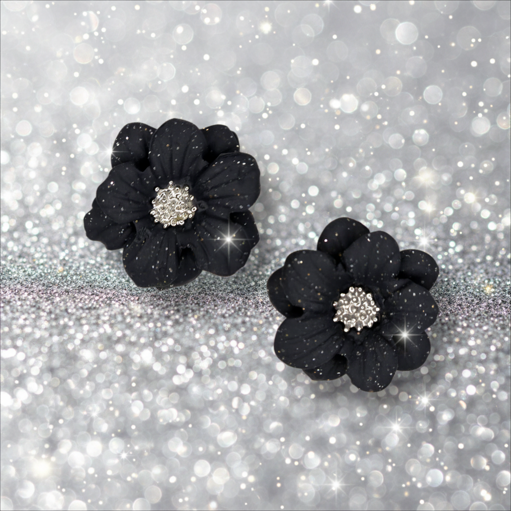 Elegant Black Flower Stud Earrings