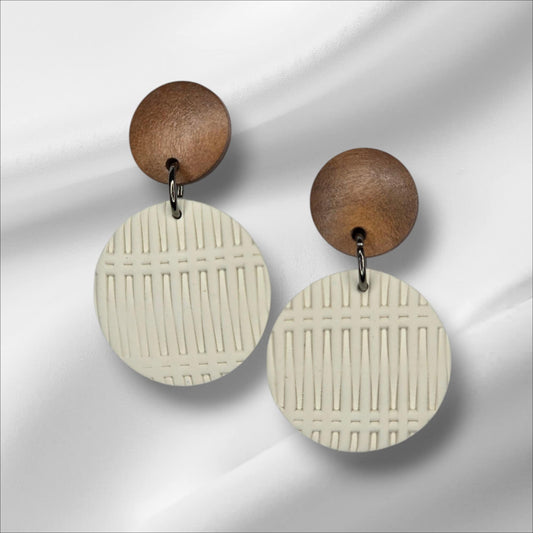 Small Circle Earring with Woven Texture