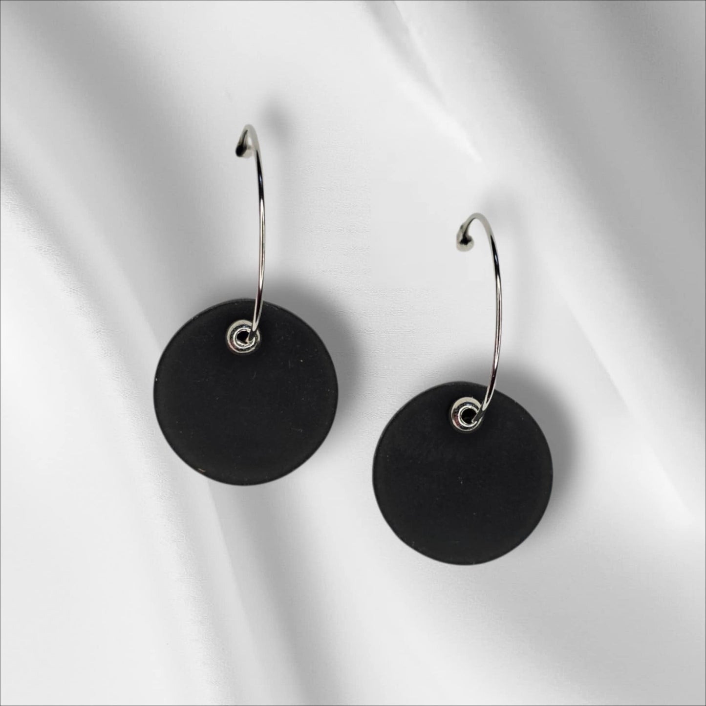 Simple Black Hoop with Bead