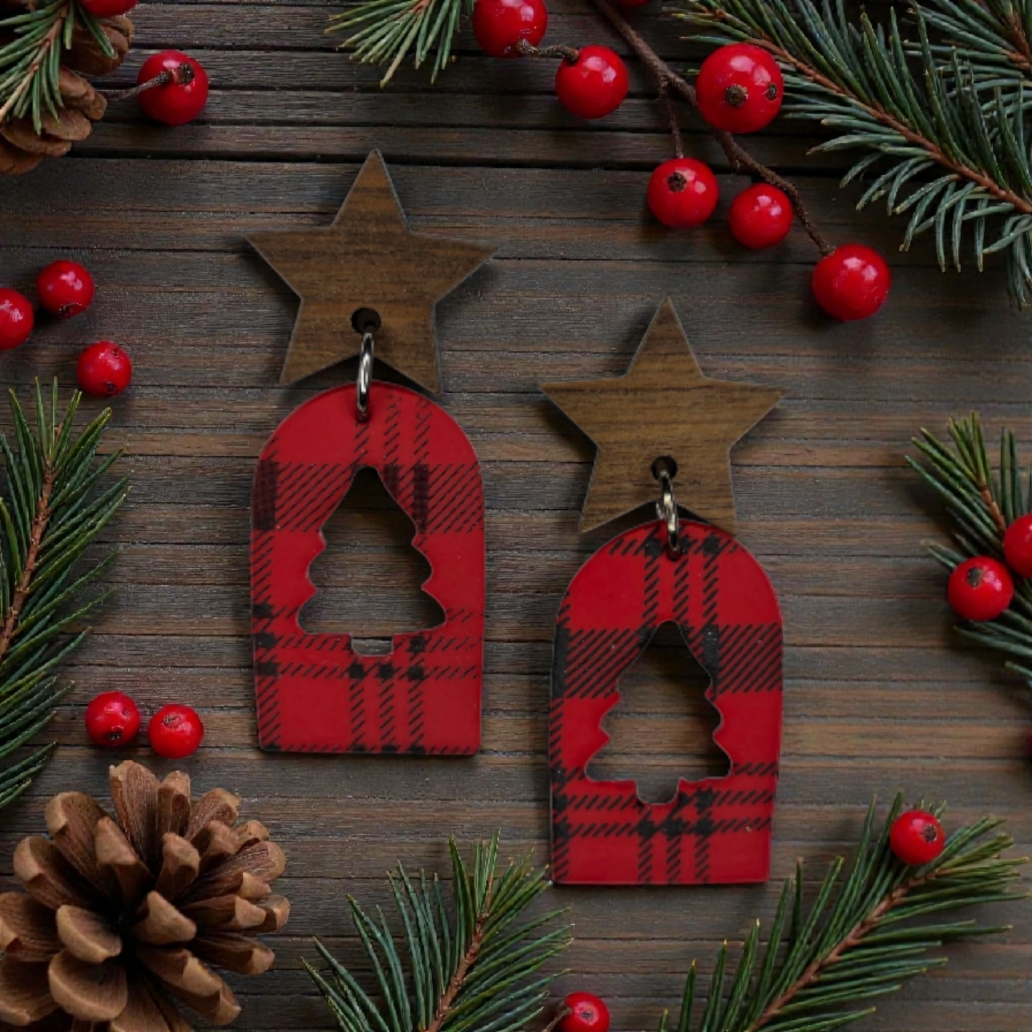 Wood Star Stud with Black and Red Buffalo Plaid Christmas Earrings