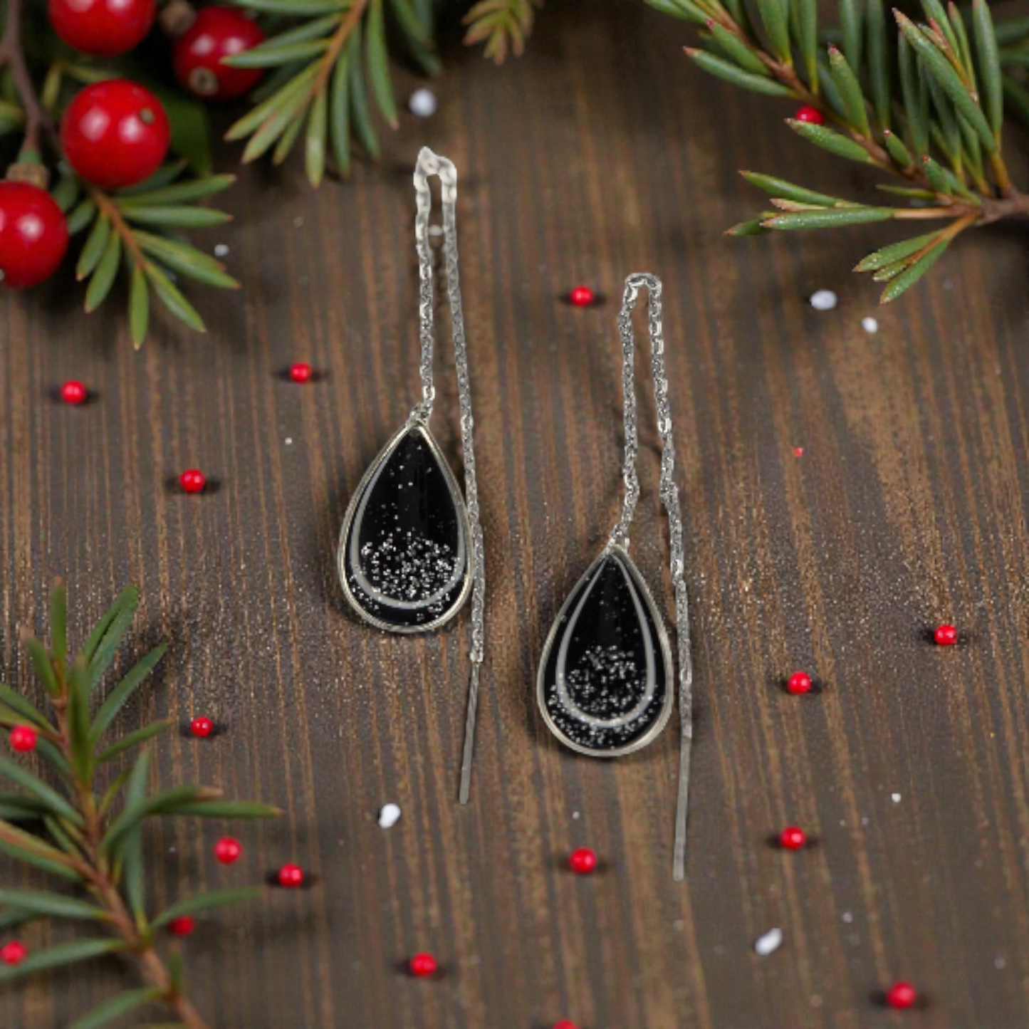 Elegant Black With Glitter Threader Earrings