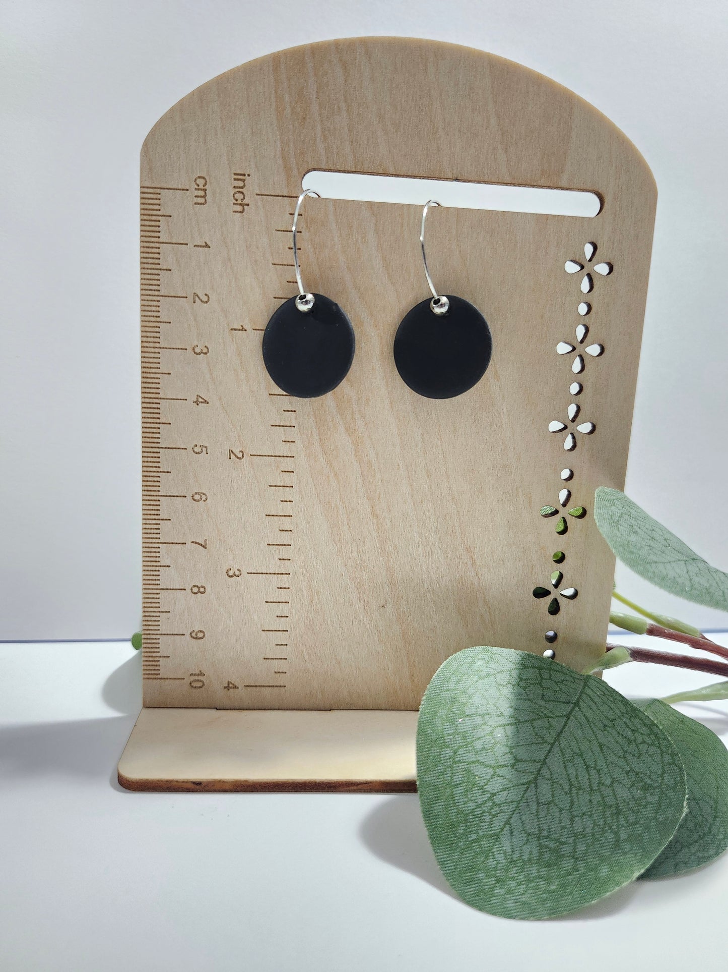 Simple Black Hoop with Bead